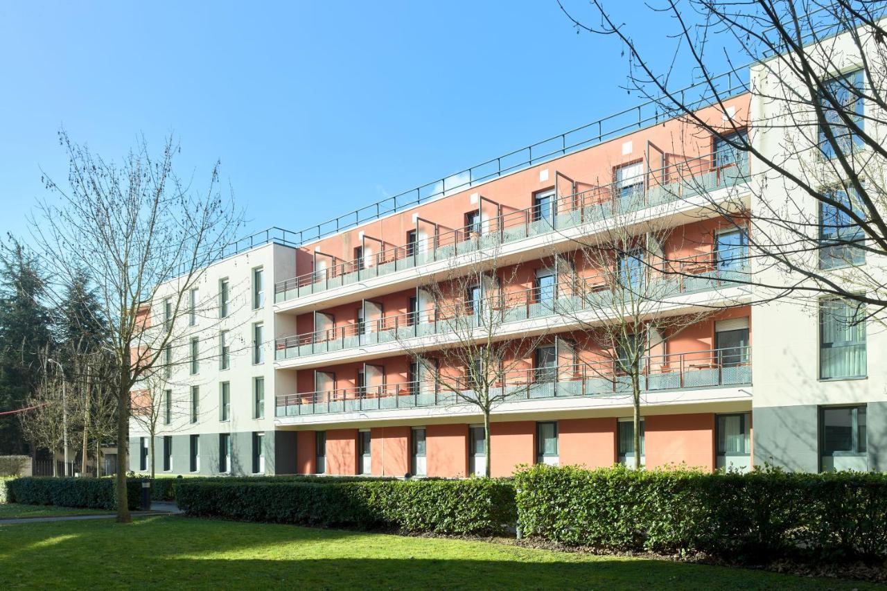 Comfort Aparthotel Versailles, St Cyr L'Ecole Saint-Cyr-lʼÉcole Eksteriør bilde